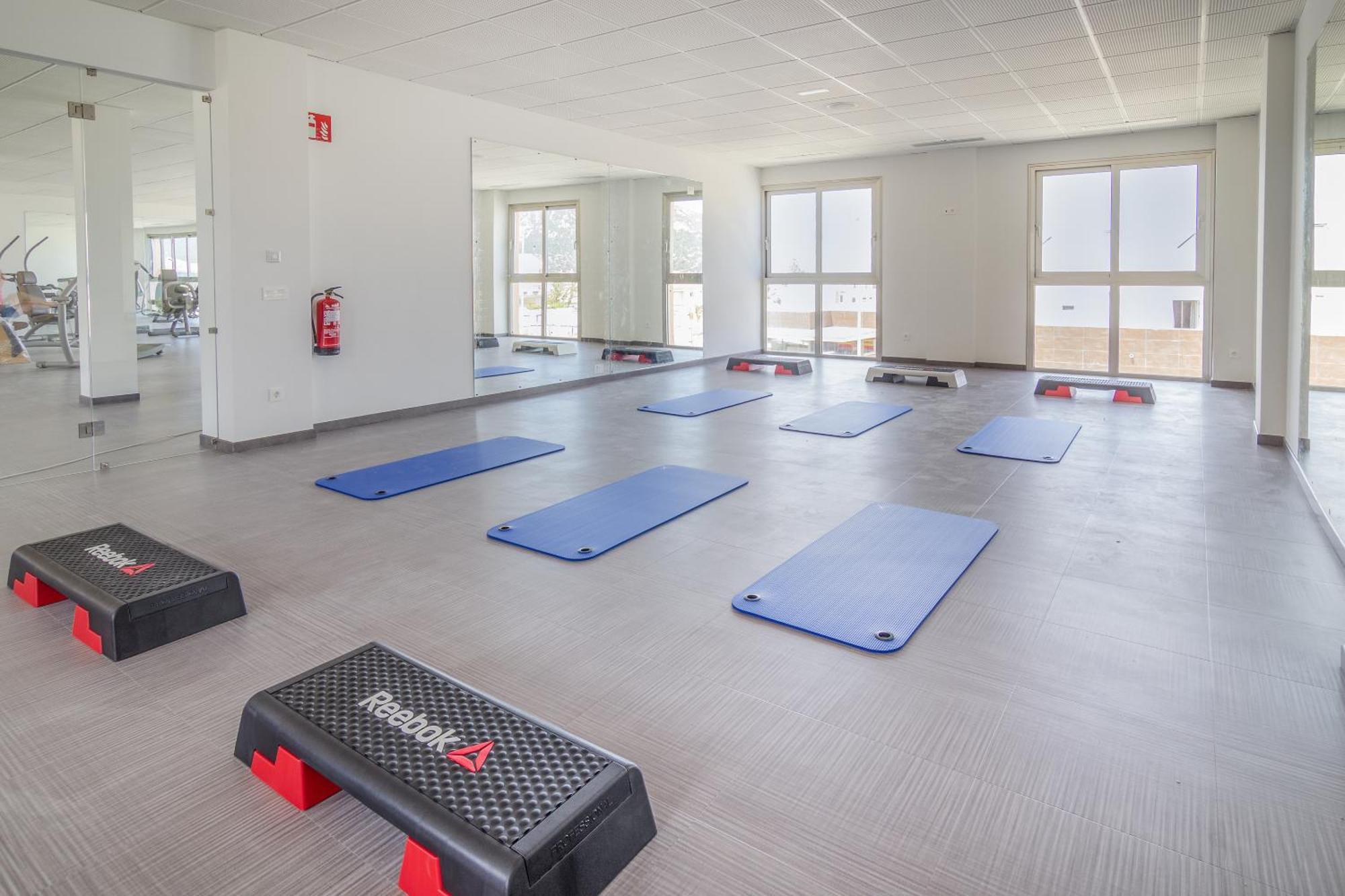 Zahara Beach & Spa By Qhotels - Adults Recommended Zahara de los Atunes Exterior foto The Aerobic Room