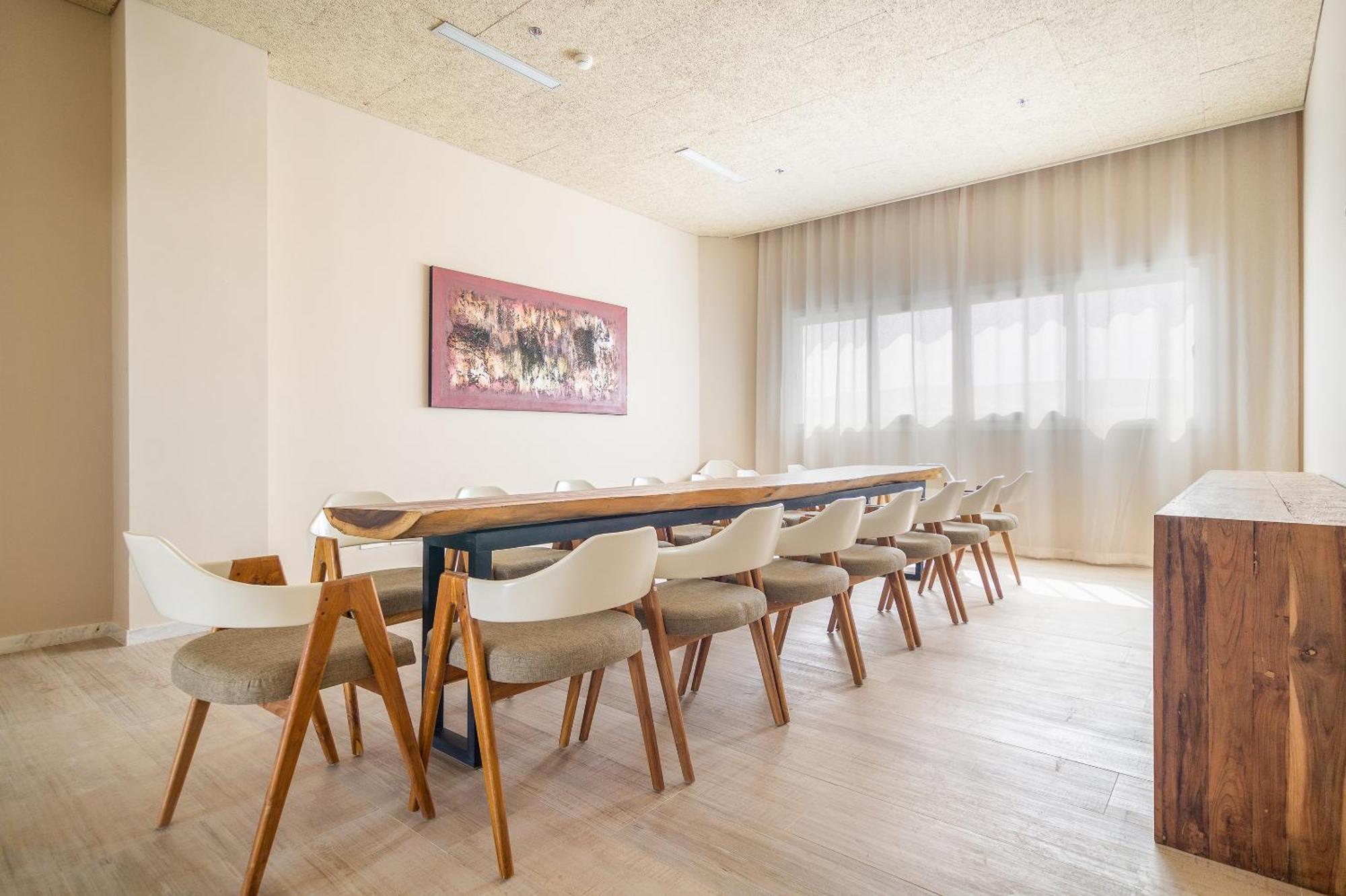 Zahara Beach & Spa By Qhotels - Adults Recommended Zahara de los Atunes Exterior foto The boardroom