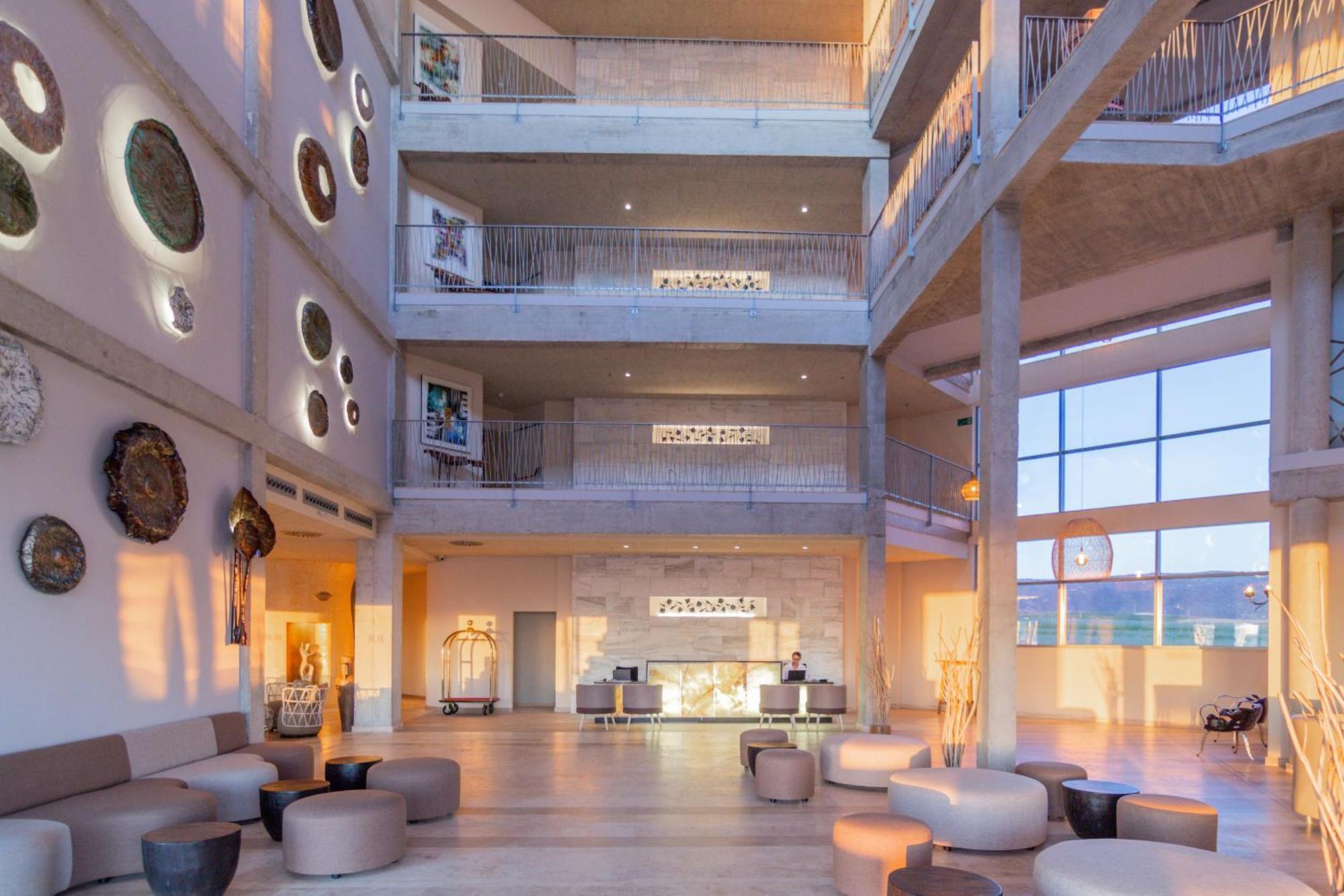 Zahara Beach & Spa By Qhotels - Adults Recommended Zahara de los Atunes Exterior foto The lobby of the hotel
